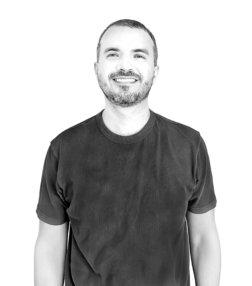 Headshot of Andres Perez