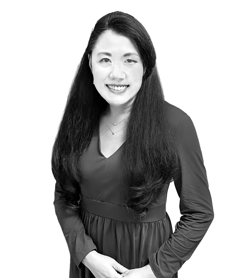 Headshot of Jamie Burton