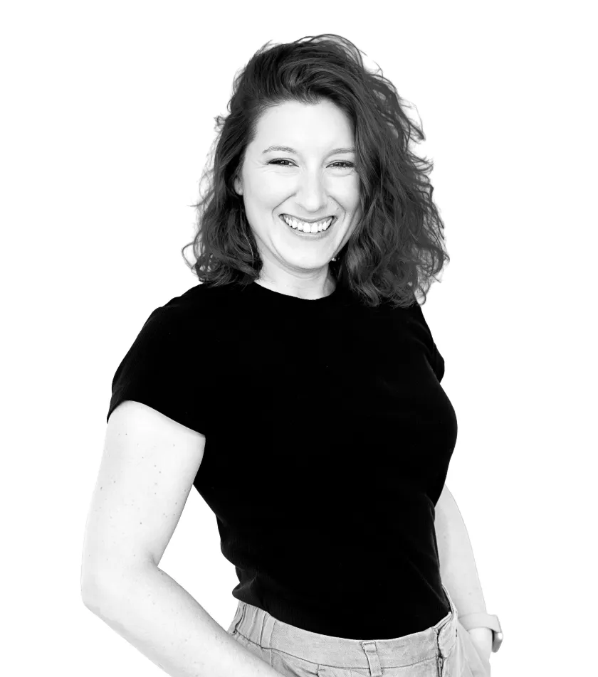 Headshot of Lauren Hannon