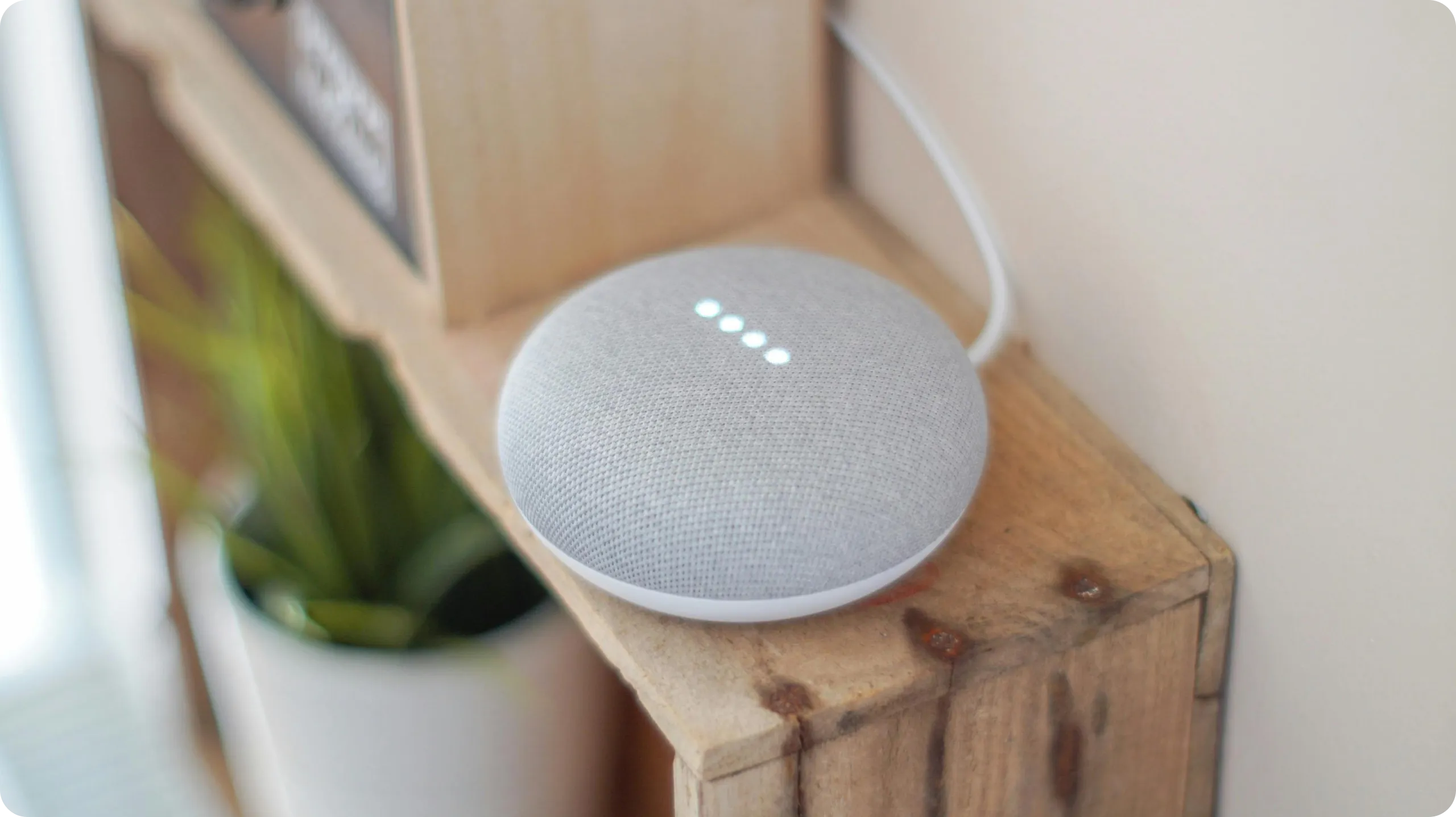 Google Home smart speaker.